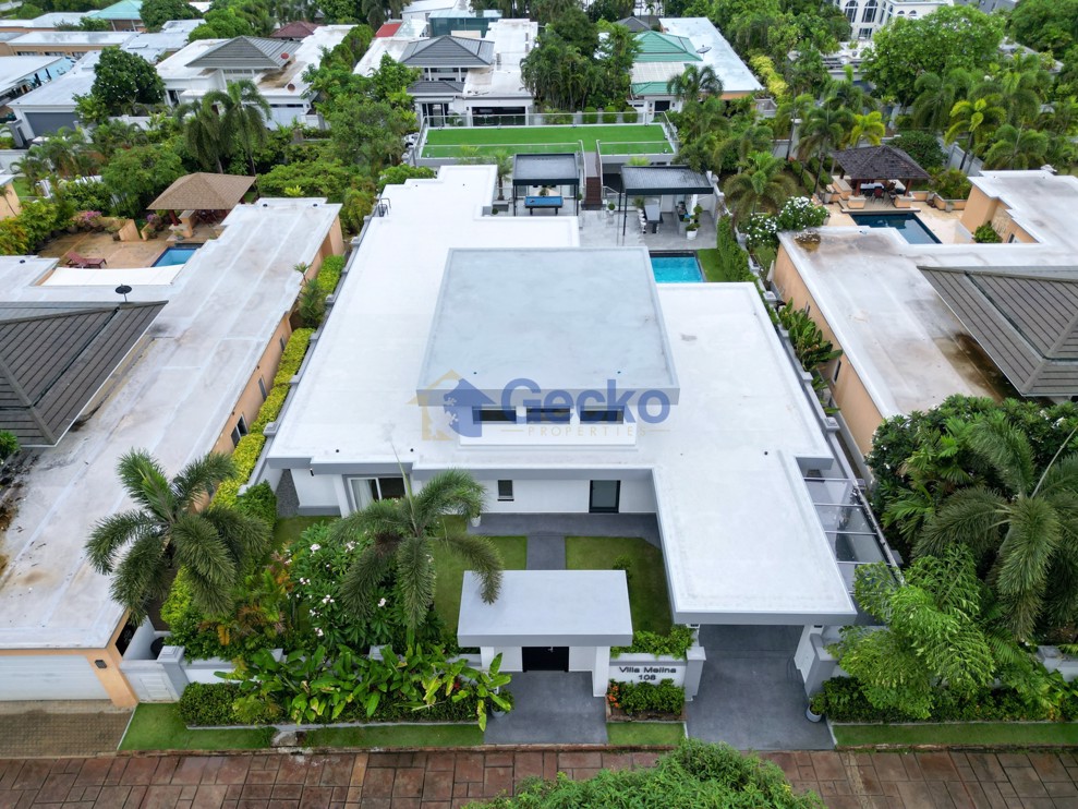 6 Bedrooms House in Siam Royal View  East Pattaya H010884 (Photo 1)
