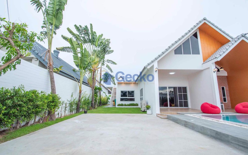 3 ห้องนอน บ้าน in Natheekarn Park View  พัทยาตะวันออก H011762 (Photo 2)