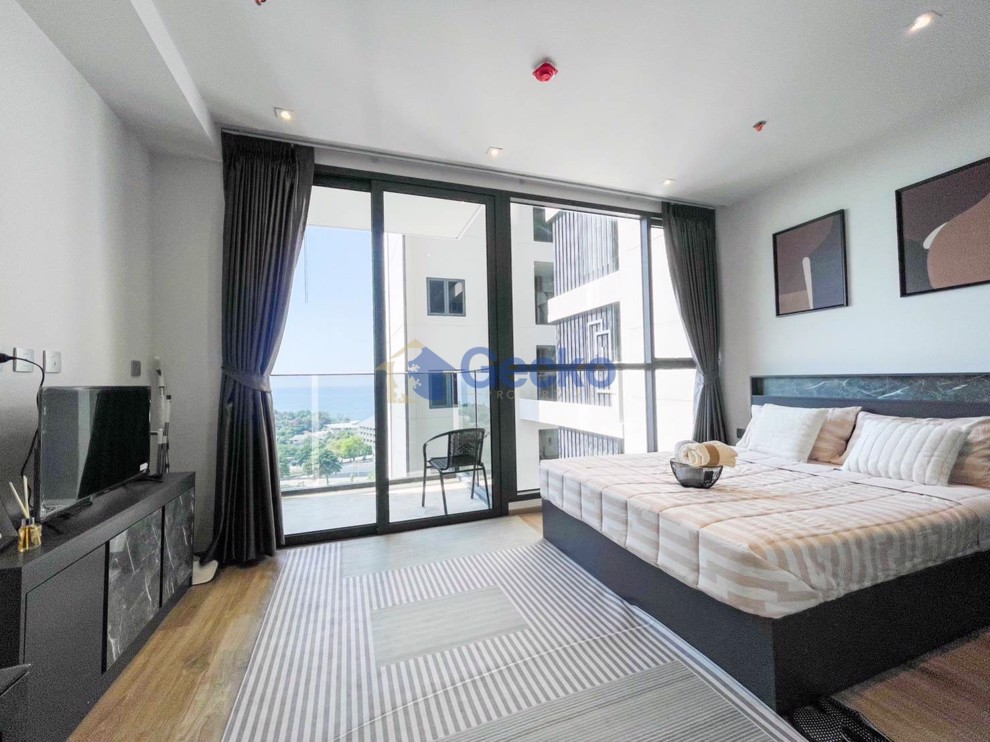Studio Condo in Andromeda Pratumnak C011778 (Photo 2)