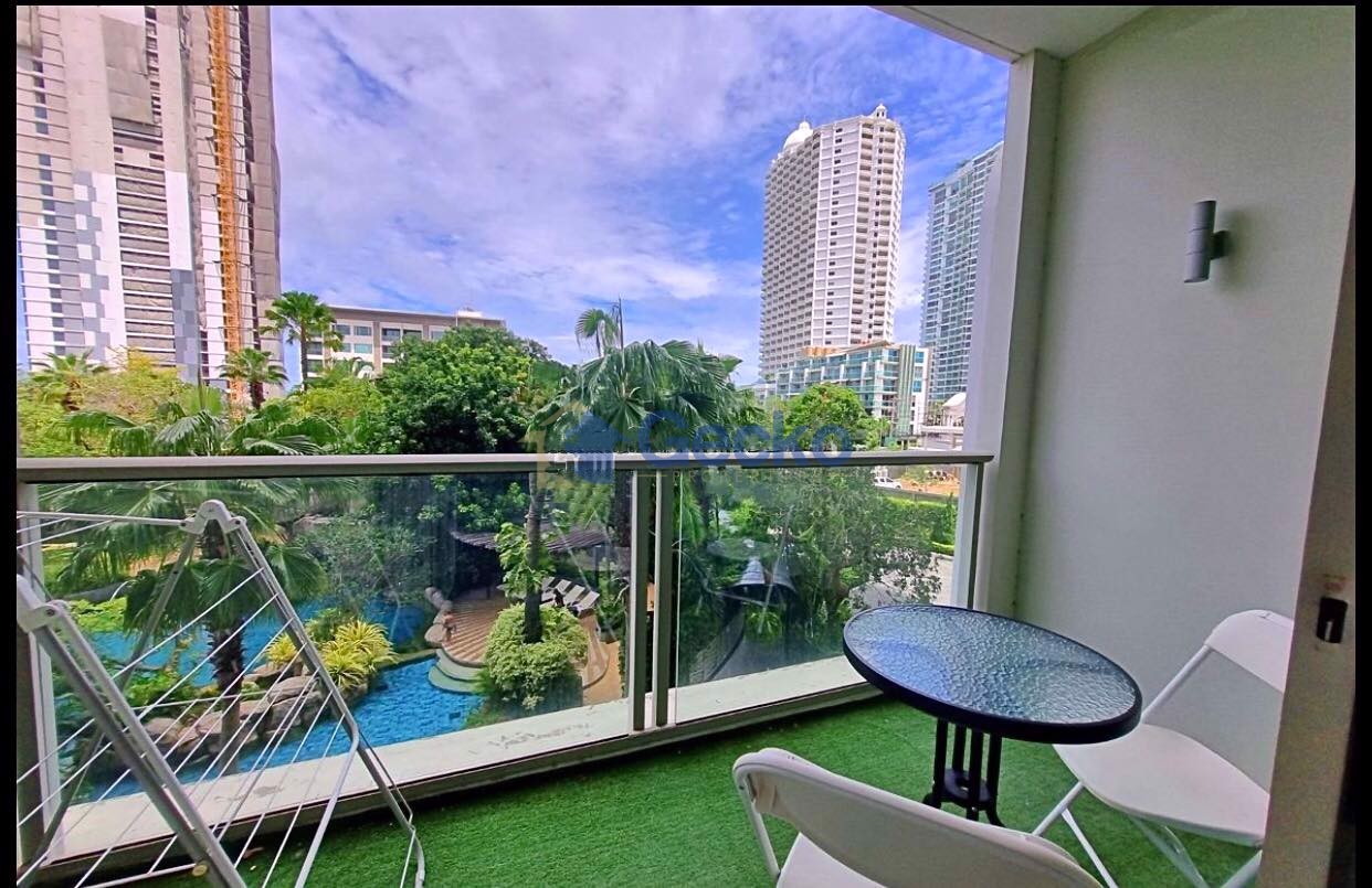 สตูดิโอ คอนโดมิเนี่ยม in The Riviera Wongamat วงศ์อมาตย์ C011789
