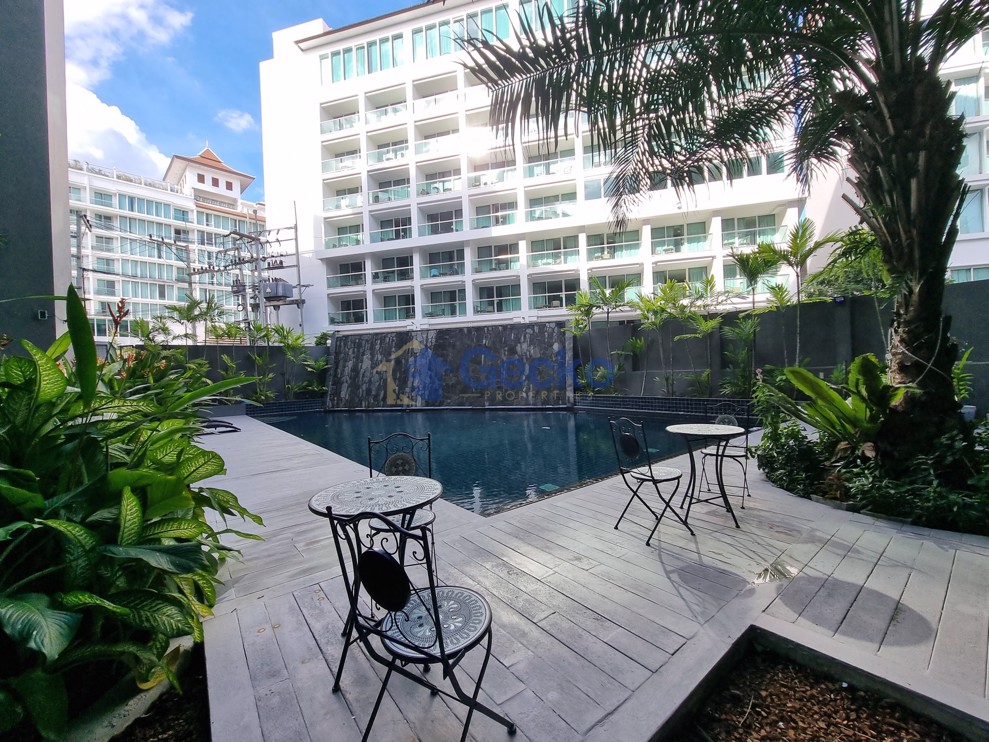 1 Bedroom Condo in Tropicana Pratumnak Pratumnak C011797 (Photo 1)