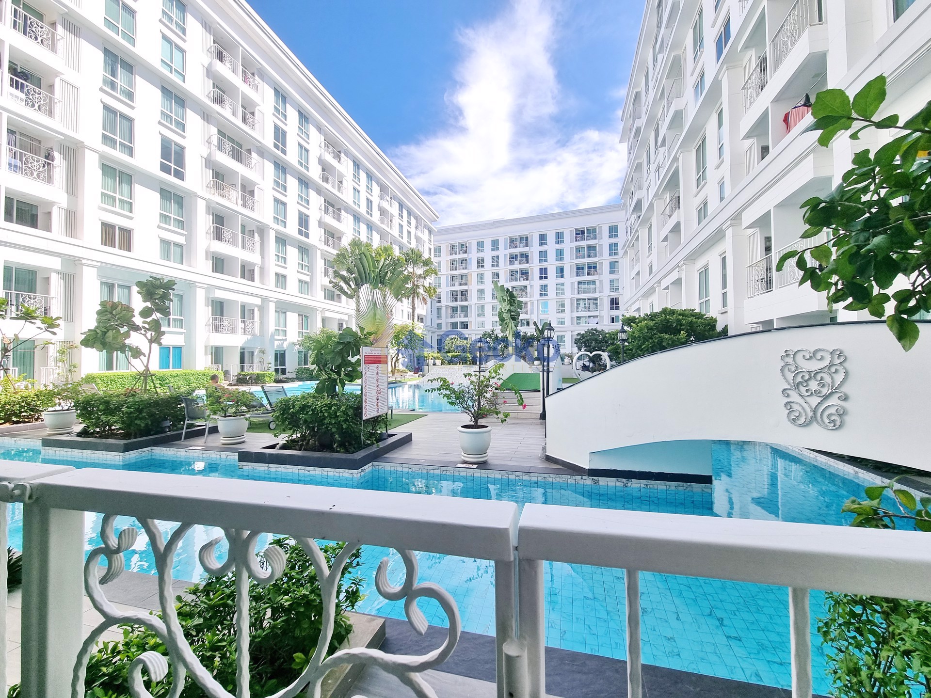 1 Bedroom Condo in The Orient Resort and Spa Jomtien C011805