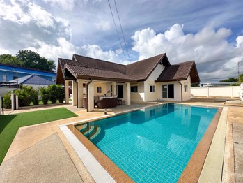 Na Kluea House - H011812
