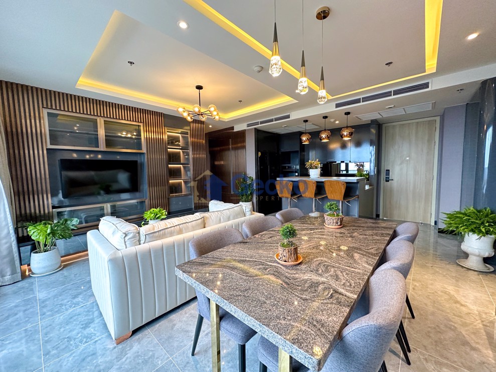 3 ห้องนอน คอนโดมิเนี่ยม in Once Pattaya พัทยาเหนือ C011815 (Photo 3)
