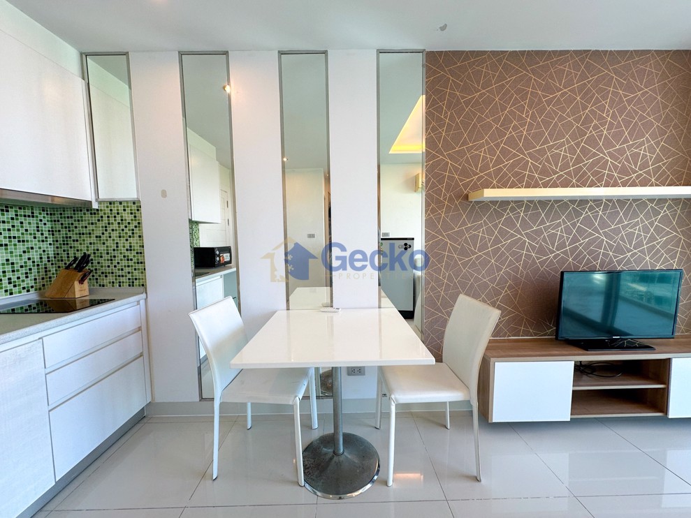 1 Bedroom Condo in Amazon Residence Jomtien C006982 (Photo 4)
