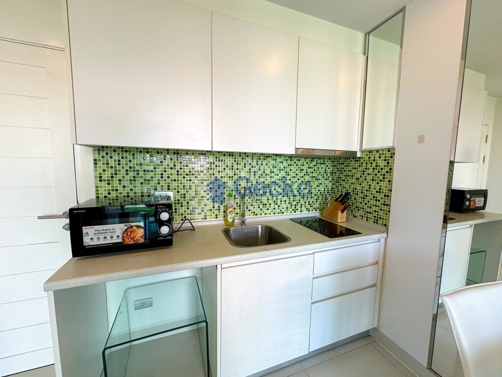 1 Bedroom Condo in Amazon Residence Jomtien C006982 (Photo 3)