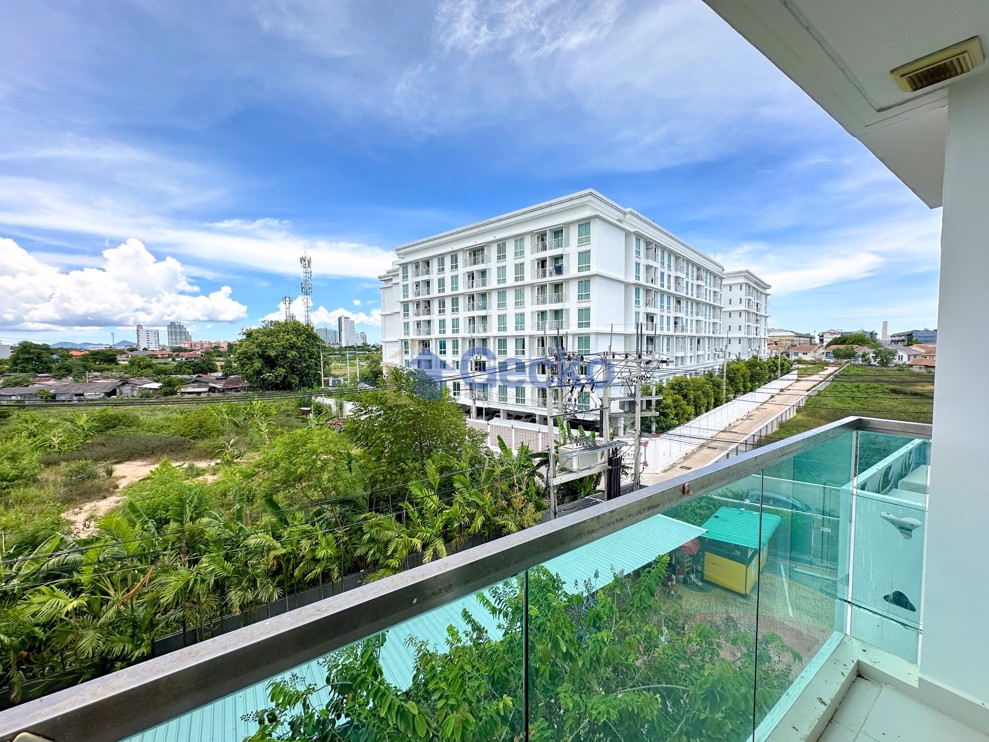 1 ห้องนอน คอนโดมิเนี่ยม in Amazon Residence จอมเทียน C011832 (Cover Photo)
