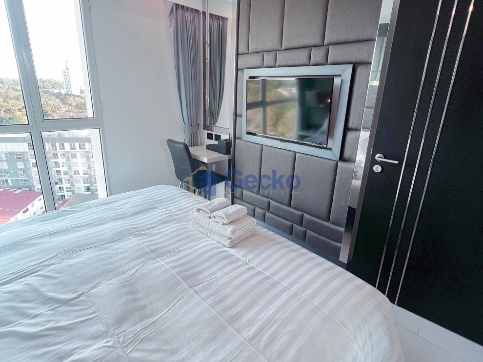 1 ห้องนอน คอนโดมิเนี่ยม in Sky Residences พระตำหนัก C011847 (Photo 4)