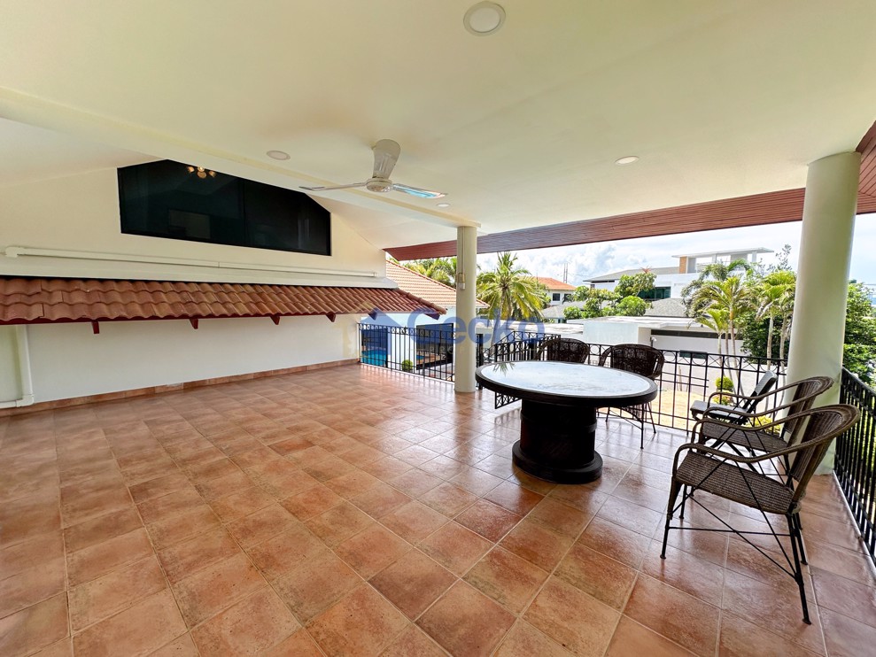 5 Bedrooms House in Paradise Villas 1  East Pattaya H011852 (Photo 4)
