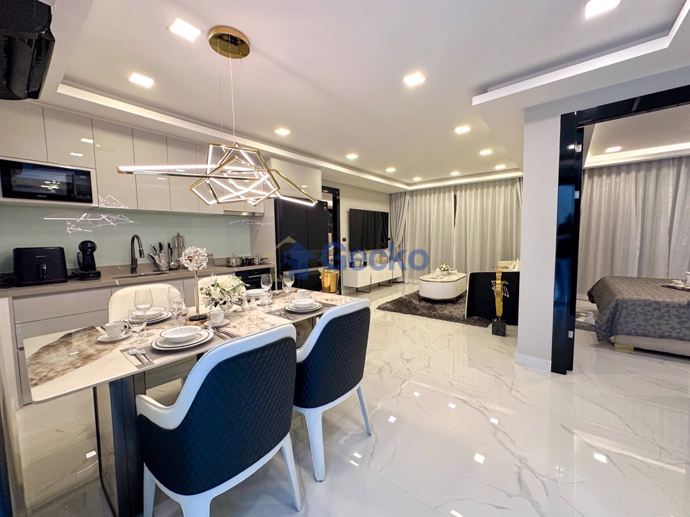 2 ห้องนอน คอนโดมิเนี่ยม in Grand Solaire Noble พัทยากลาง C011342 (Photo 3)