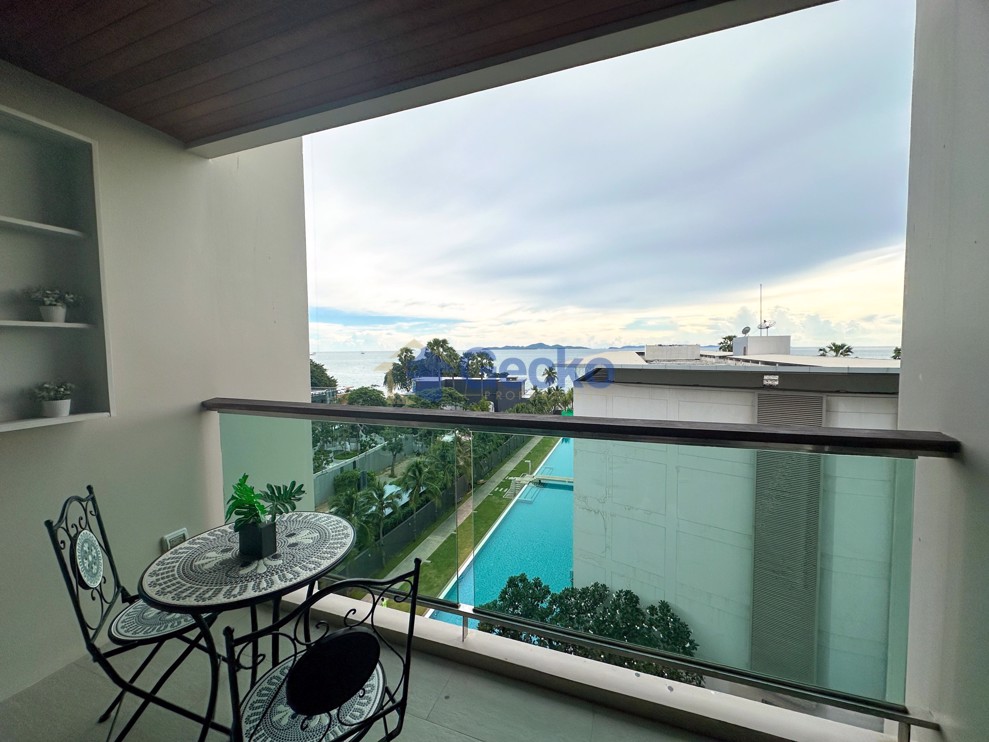 2 ห้องนอน คอนโดมิเนี่ยม in Ananya Beachfront Condominium วงศ์อมาตย์ C011851 (Cover Photo)