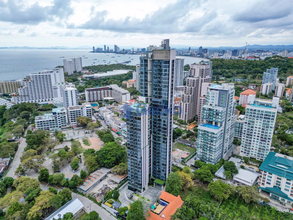 2 Bedrooms Condo in Andromeda Pratumnak C011870 (Photo 1)