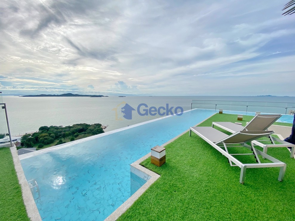 2 Bedrooms Condo in Andromeda Pratumnak C011870 (Photo 2)