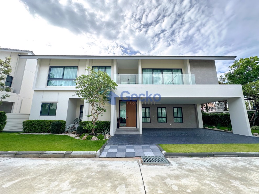 4 Bedrooms House in The Lavish  North Pattaya H011874 (Cover Photo)