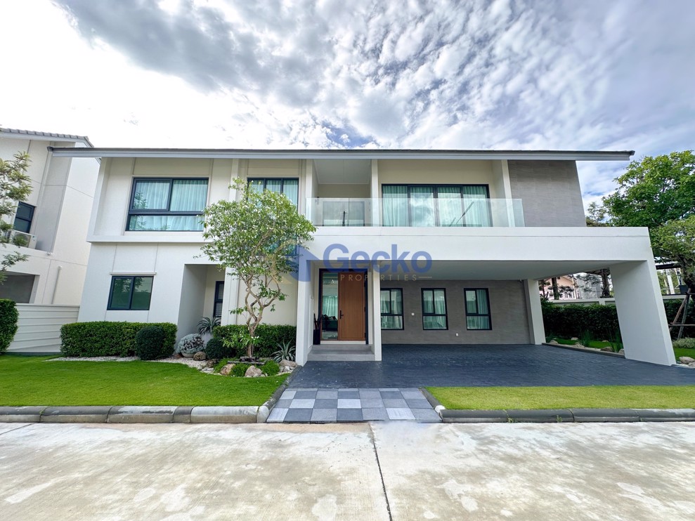 4 Bedrooms House in The Lavish  North Pattaya H011874 (Photo 1)