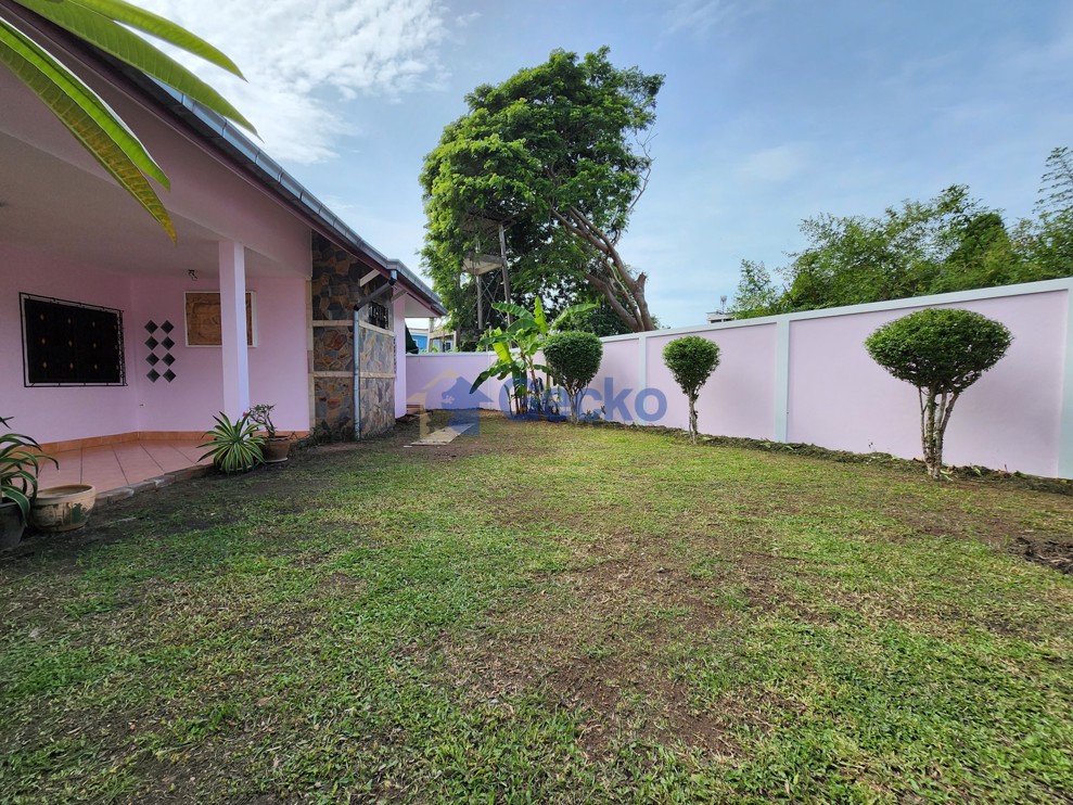 2 ห้องนอน บ้าน in Nern Plub Wan Village 3  พัทยาตะวันออก H011875 (Photo 4)