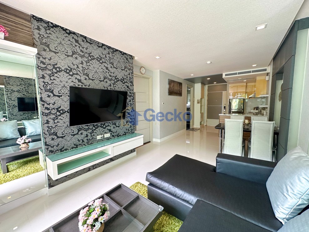 1 ห้องนอน คอนโดมิเนี่ยม in Apus Condominium พัทยากลาง C011494 (Photo 4)