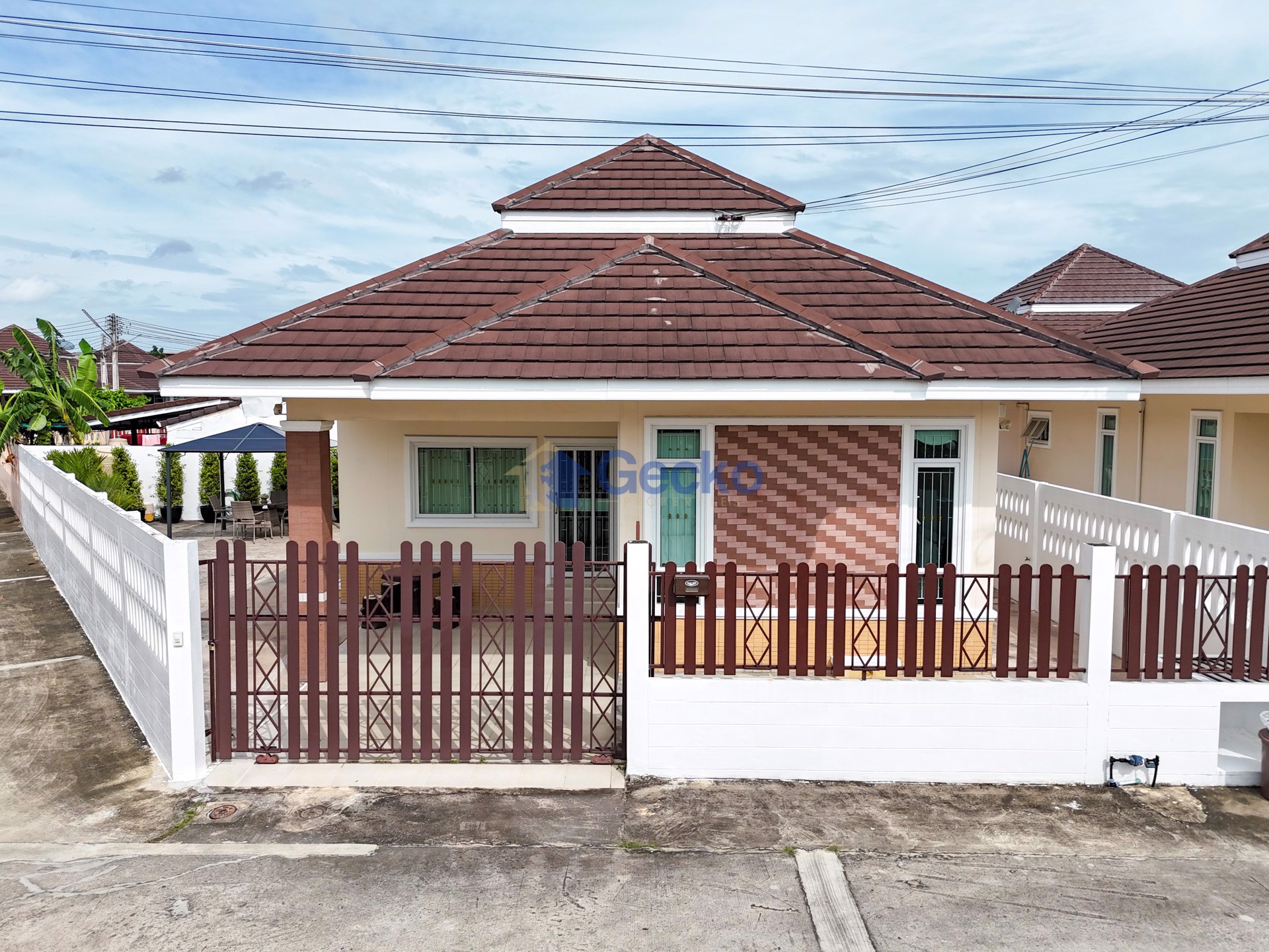 2 ห้องนอน บ้าน in Chokchai Village 10  พัทยาตะวันออก H011887