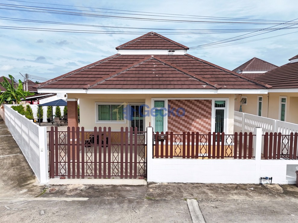 2 ห้องนอน บ้าน in Chokchai Village 10  พัทยาตะวันออก H011887 (Cover Photo)