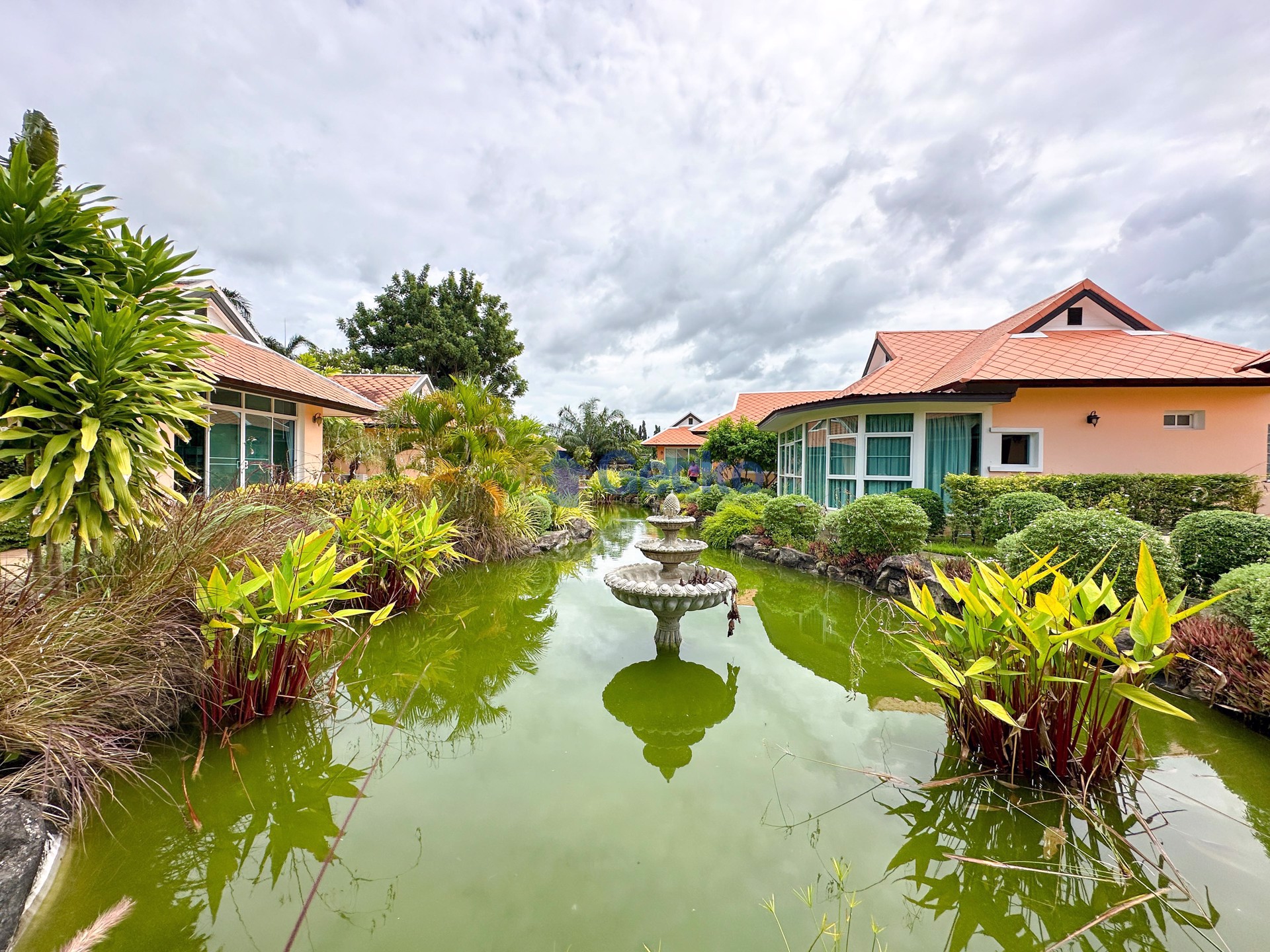 Commercial  East Pattaya B011894