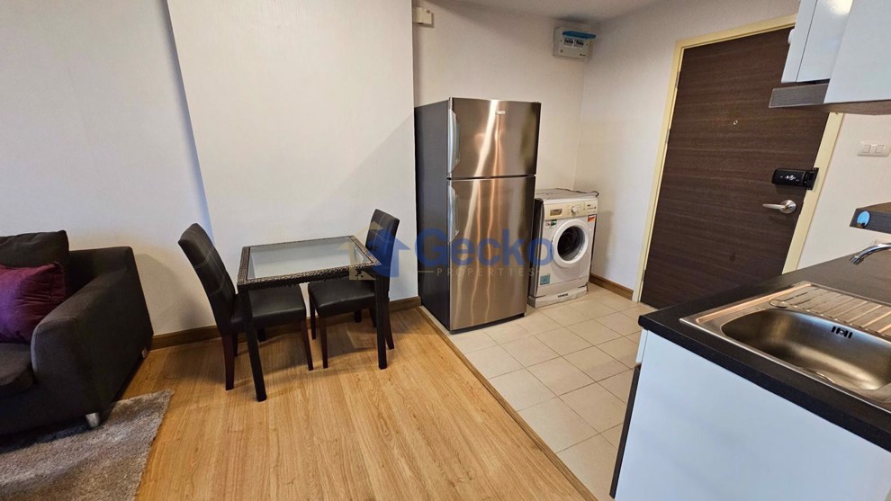 1 ห้องนอน คอนโดมิเนี่ยม in ศุภาลัย มาเรย์ จอมเทียน C011907 (Photo 1)
