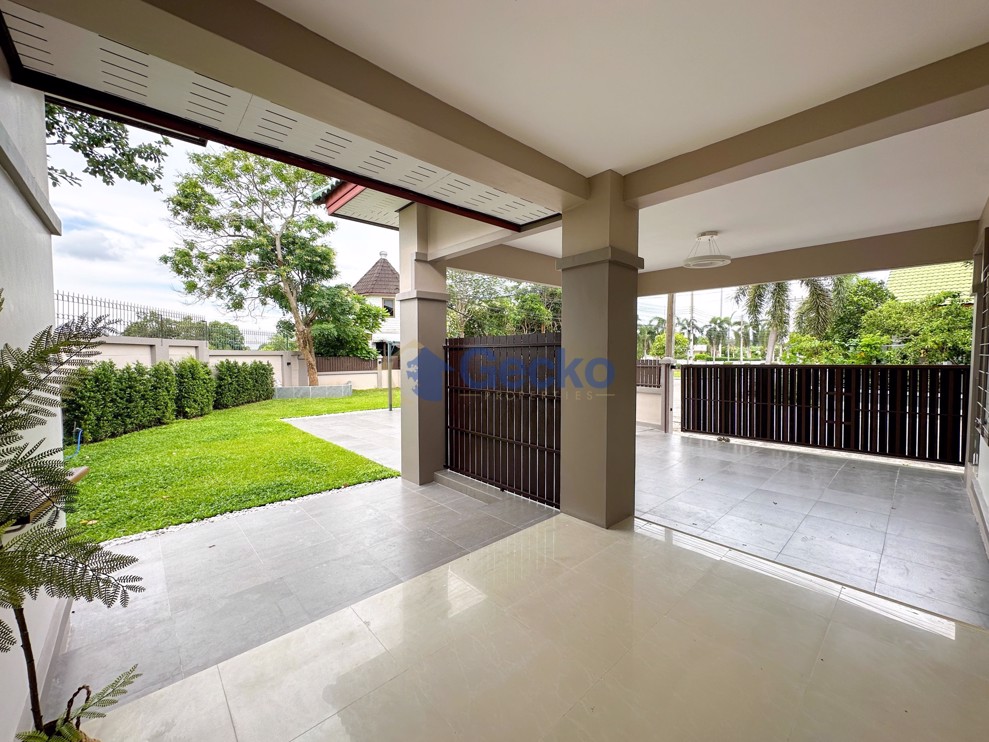 3 Bedrooms House in Ponthep 5 East Pattaya H011915 (Photo 2)