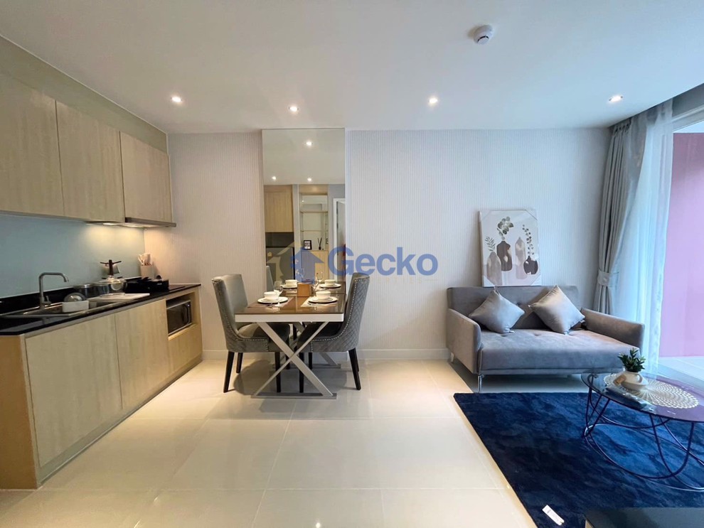1 Bedroom Condo in Grande Caribbean Condo Resort Jomtien C011916 (Photo 4)