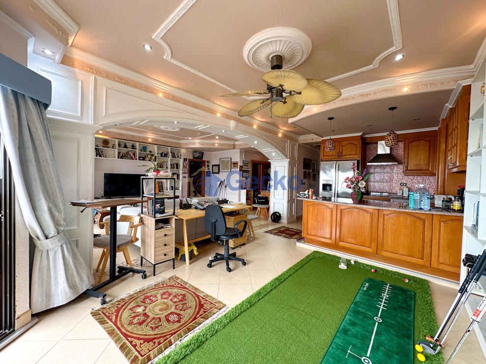 2 ห้องนอน คอนโดมิเนี่ยม in เคียงทะเล คอนโด พระตำหนัก C011921 (Photo 4)