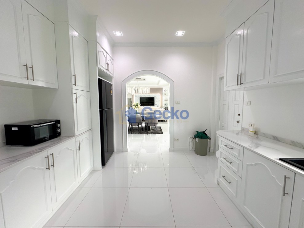 3 ห้องนอน บ้าน in อิมเพรสเฮ้าส์  พัทยาตะวันออก H011892 (Photo 3)