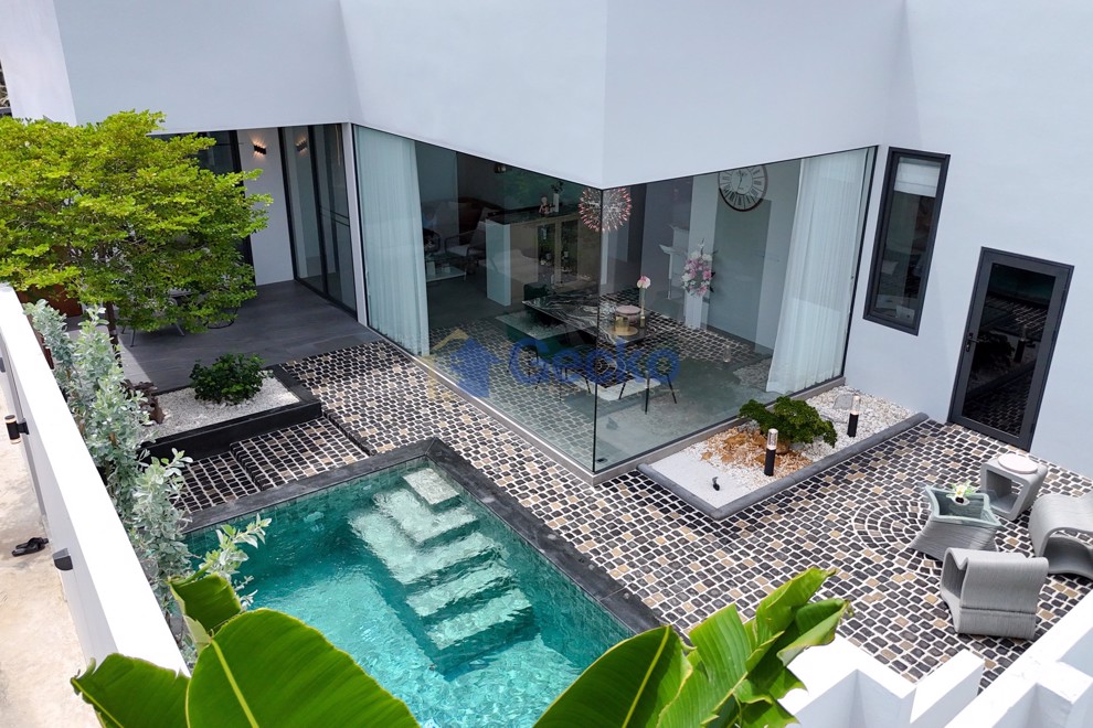2 ห้องนอน บ้าน  บางเสร่ H011949 (Cover Photo)