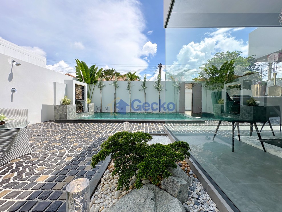 2 ห้องนอน บ้าน  บางเสร่ H011949 (Photo 4)