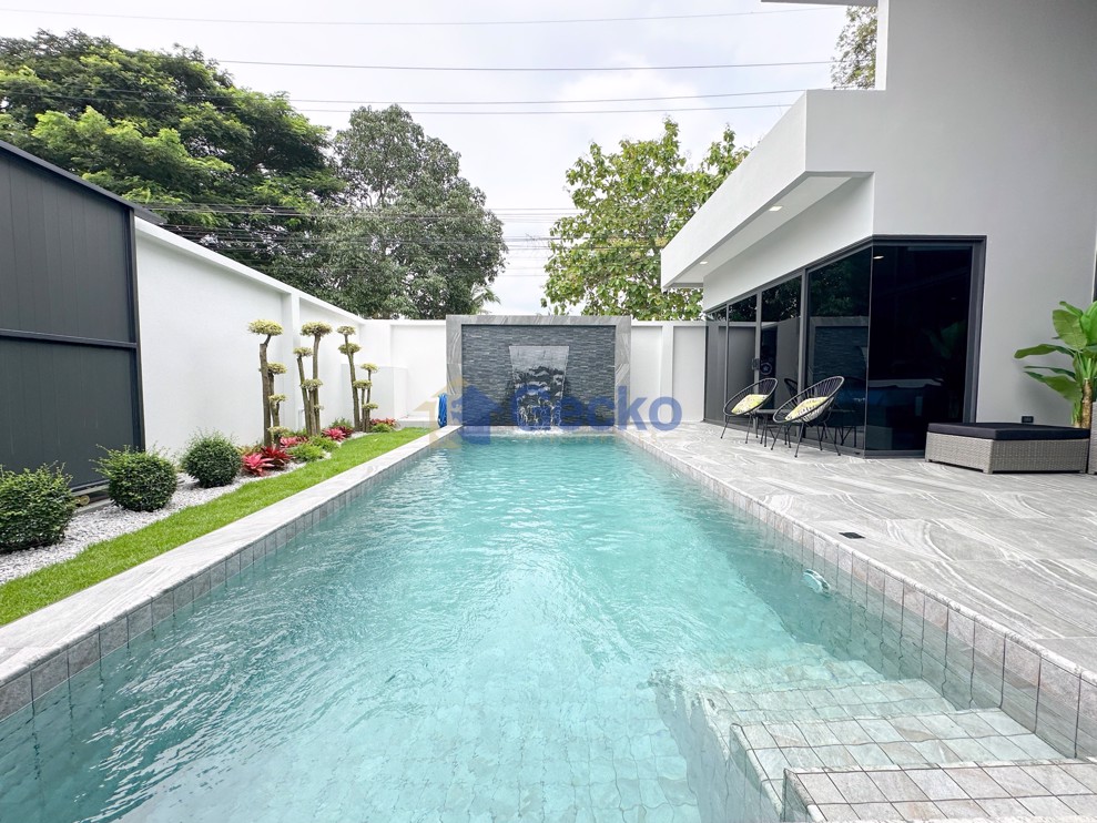 3 ห้องนอน บ้าน  พัทยาตะวันออก H011962 (Photo 1)