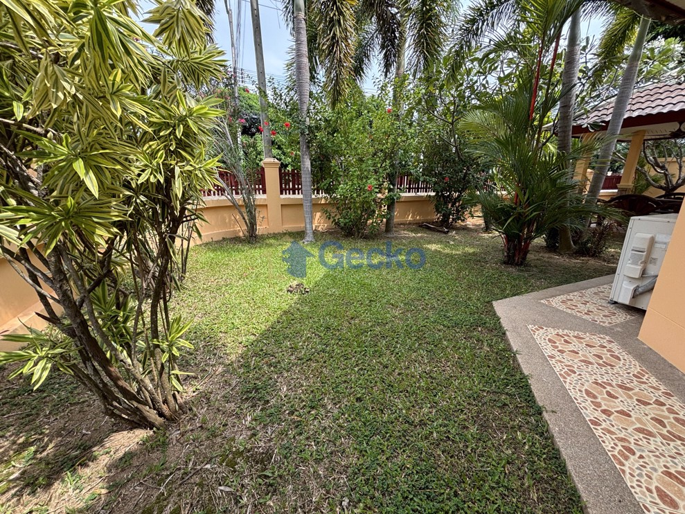 3 Bedrooms House in Rose Land & House  East Pattaya H011963 (Photo 2)