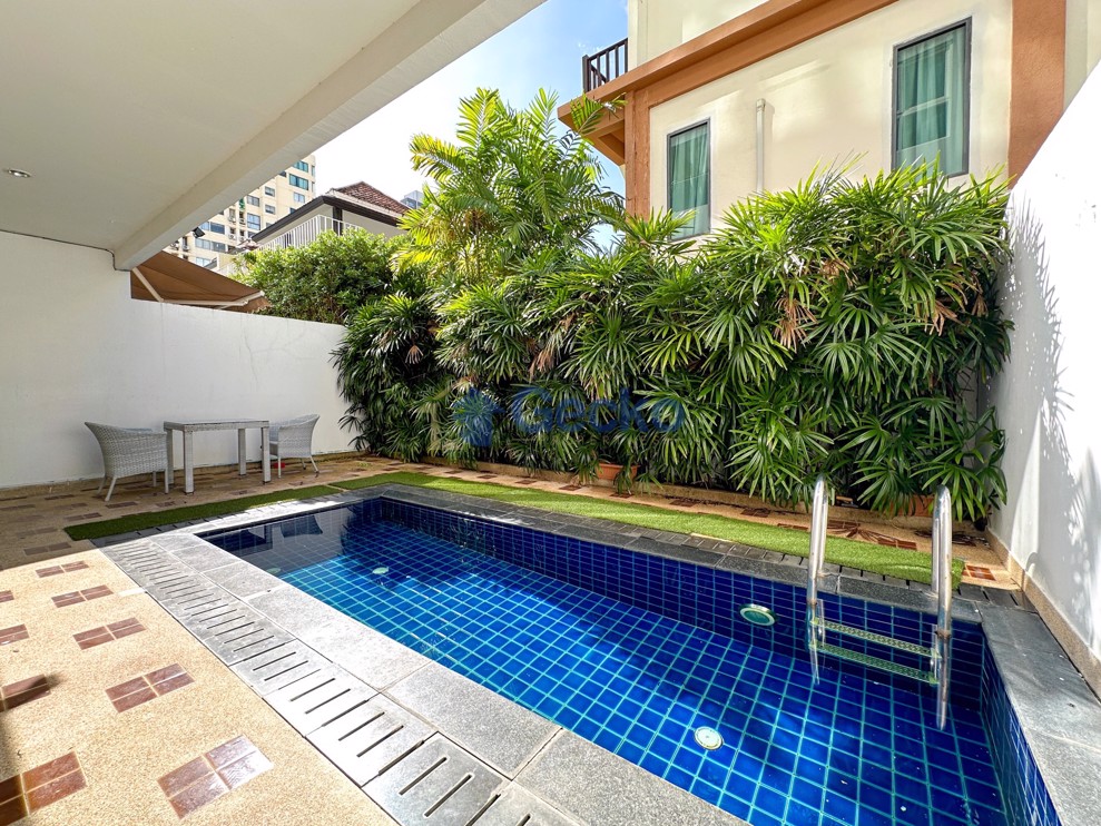 2 Bedrooms Condo in Nova Ocean View Pratumnak C002603 (Photo 1)