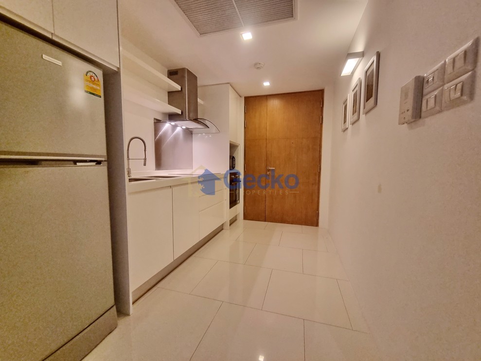 2 ห้องนอน คอนโดมิเนี่ยม in Sanctuary วงศ์อมาตย์ C011967 (Photo 2)