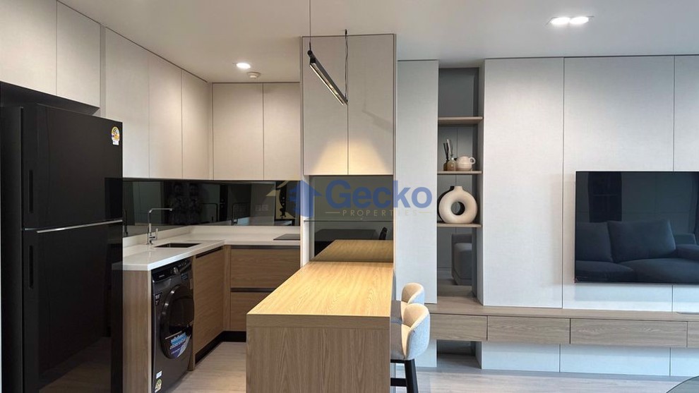 1 Bedroom Condo in Prime Suites Central Pattaya C011971 (Photo 3)