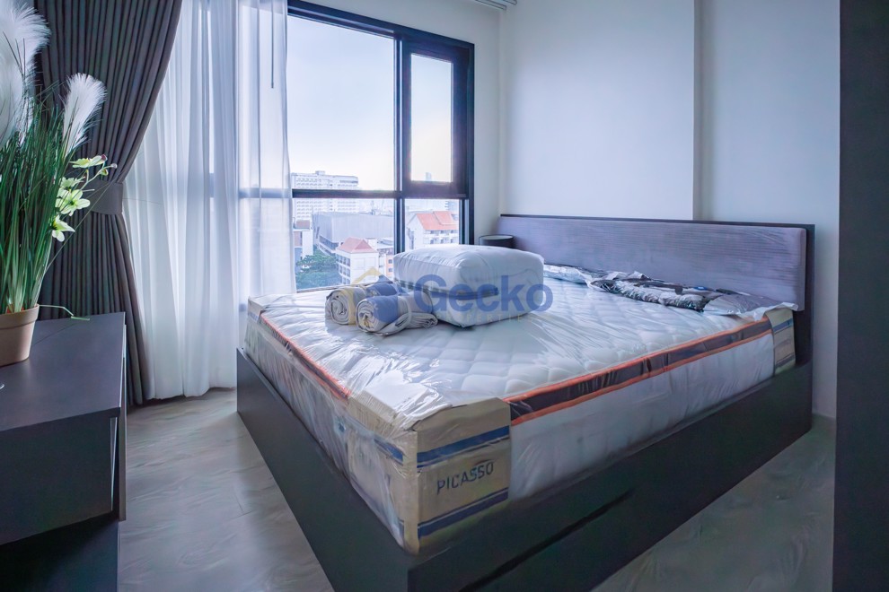 1 Bedroom Condo in The Base Central Pattaya C011975 (Photo 4)
