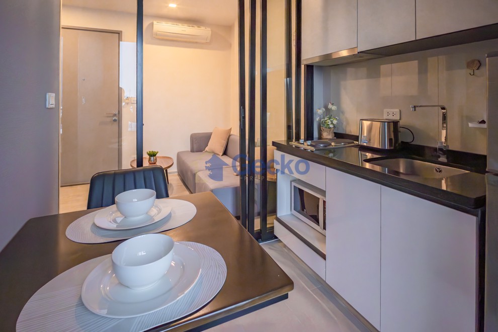 1 Bedroom Condo in The Base Central Pattaya C011976 (Photo 4)