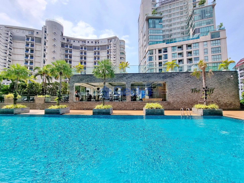 1 Bedroom Condo in The Cliff Pratumnak C001134 (Photo 3)