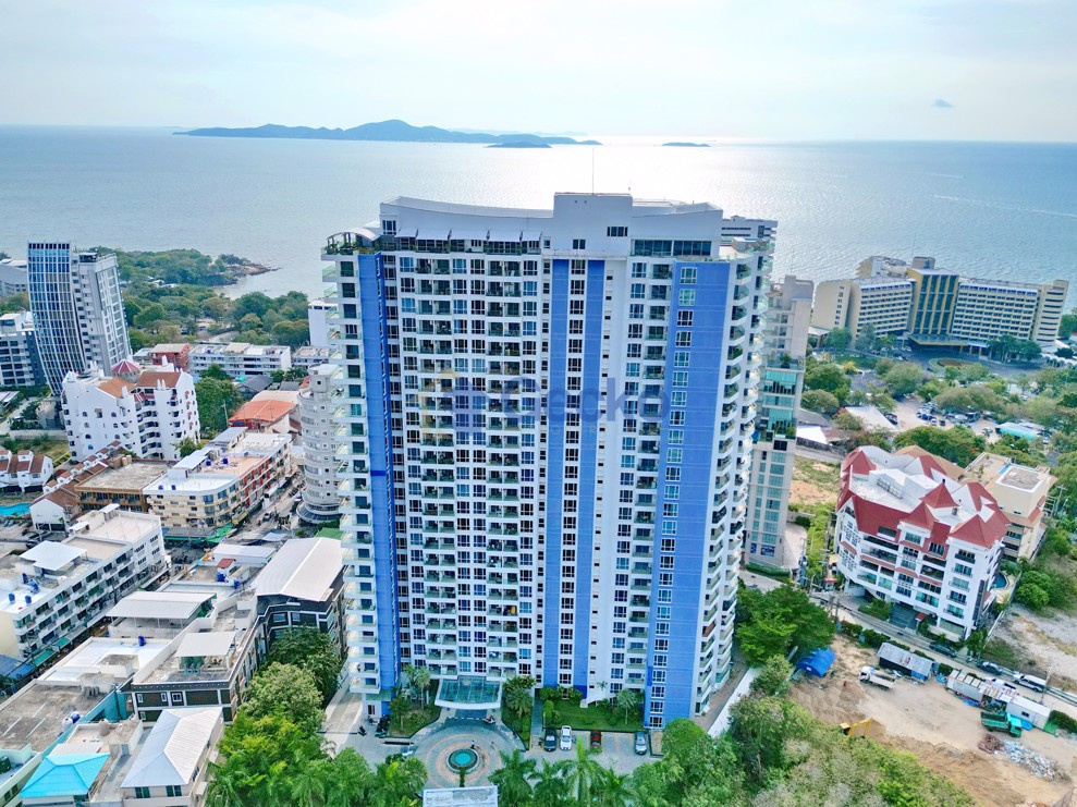 1 Bedroom Condo in The Cliff Pratumnak C001134 (Photo 1)