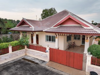 3 ห้องนอน บ้าน in Rose Land & House  พัทยาตะวันออก H012011