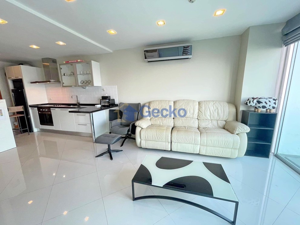 2 Bedrooms Condo in Laguna Heights Wongamat C012012 (Photo 4)