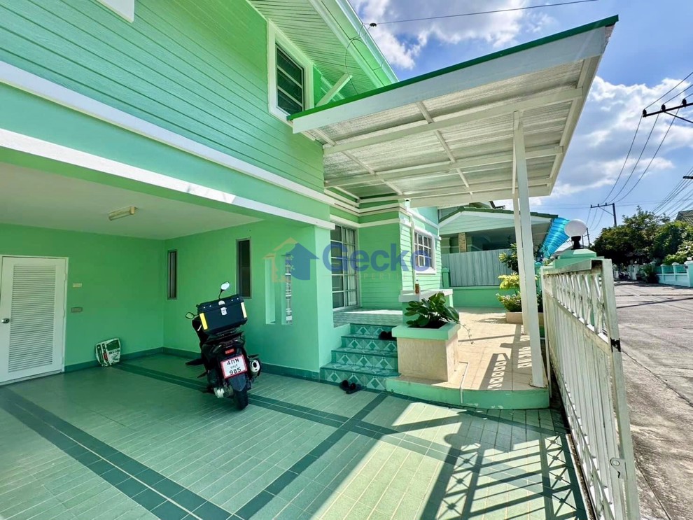 3 Bedrooms House in Baan Chalita  Na Kluea H012024 (Photo 3)