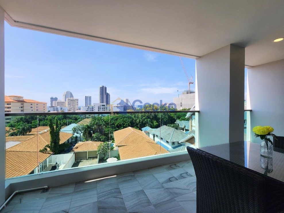 1 Bedroom Condo in VN Residence 3 Pratumnak C012034 (Cover Photo)