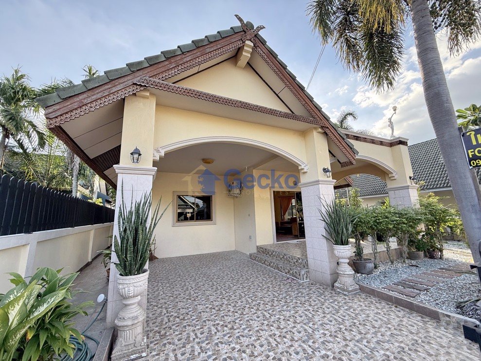 3 Bedrooms House in Natheekarn Park View  East Pattaya H012043 (Cover Photo)