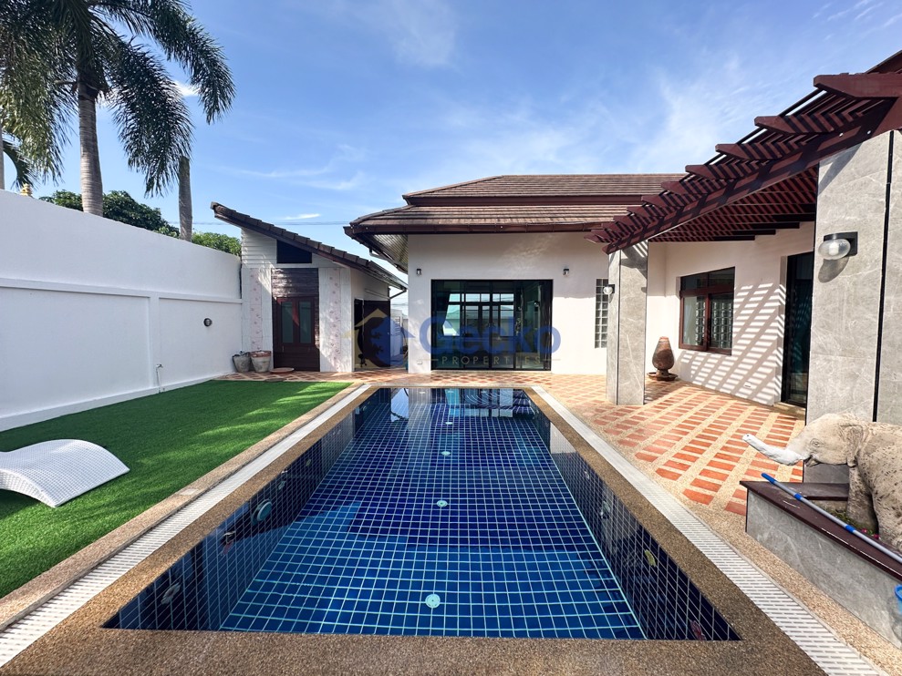 4 ห้องนอน บ้าน in Grand Garden Homes  บางเสร่ H012067 (Cover Photo)