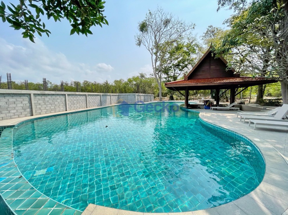 2 ห้องนอน คอนโดมิเนี่ยม in The Park Jomtien จอมเทียน C012081 (Cover Photo)