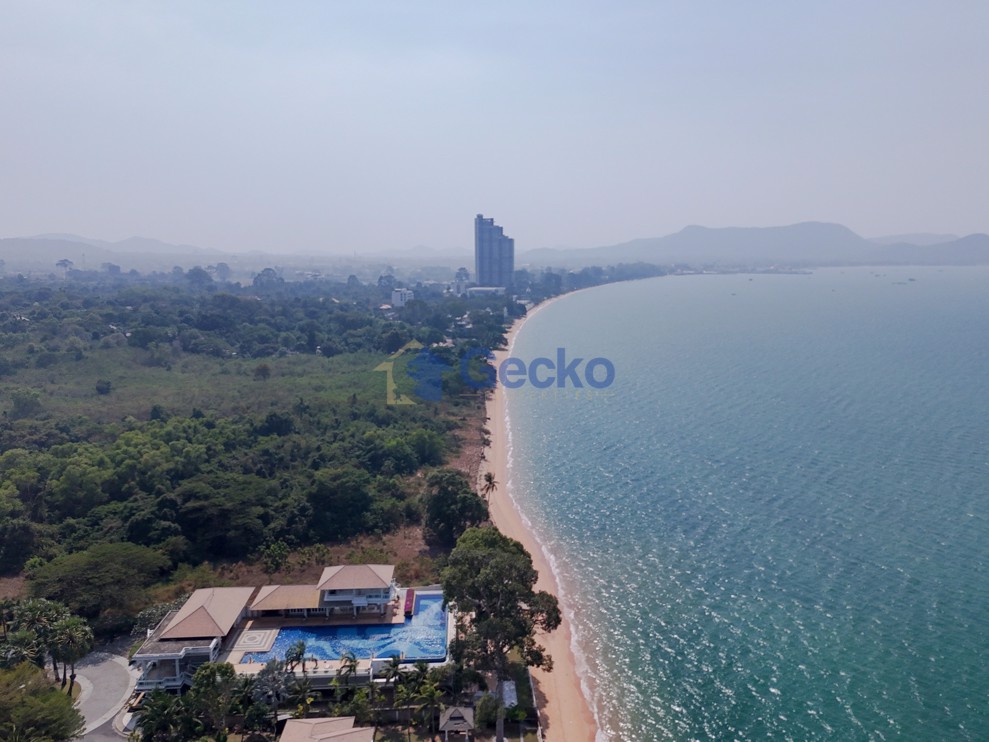ที่ดิน available in นาจอมเทียน L012102 (Photo 3)