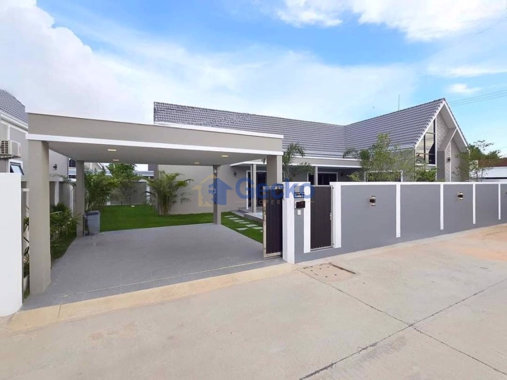 3 Bedrooms House in Parkside Pool Villas  East Pattaya H012110 (Photo 1)