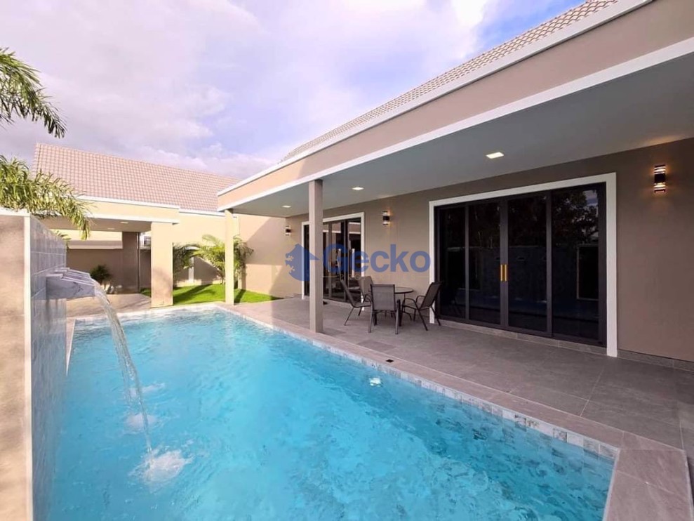 3 Bedrooms House in Parkside Pool Villas  East Pattaya H012110 (Cover Photo)